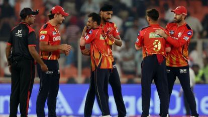 ipl2025:punjabkingshammerlucknowsupergiantsbyeightwickets