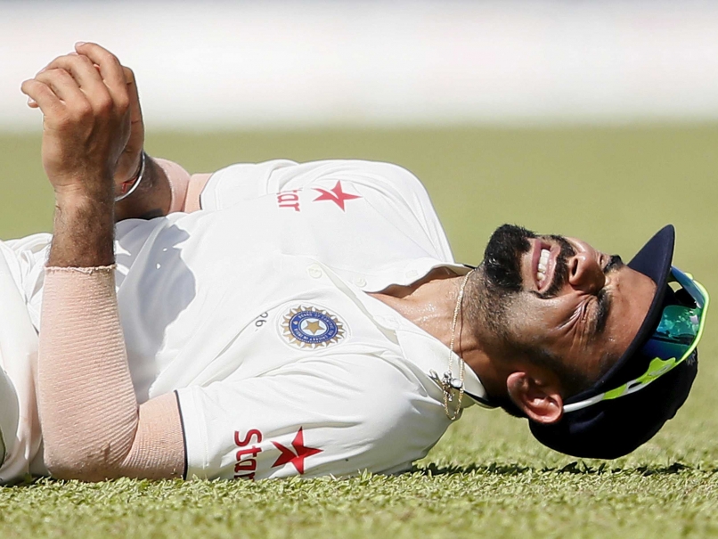livescore:australiamade171forfouragainstindia;viratkohliinjured
