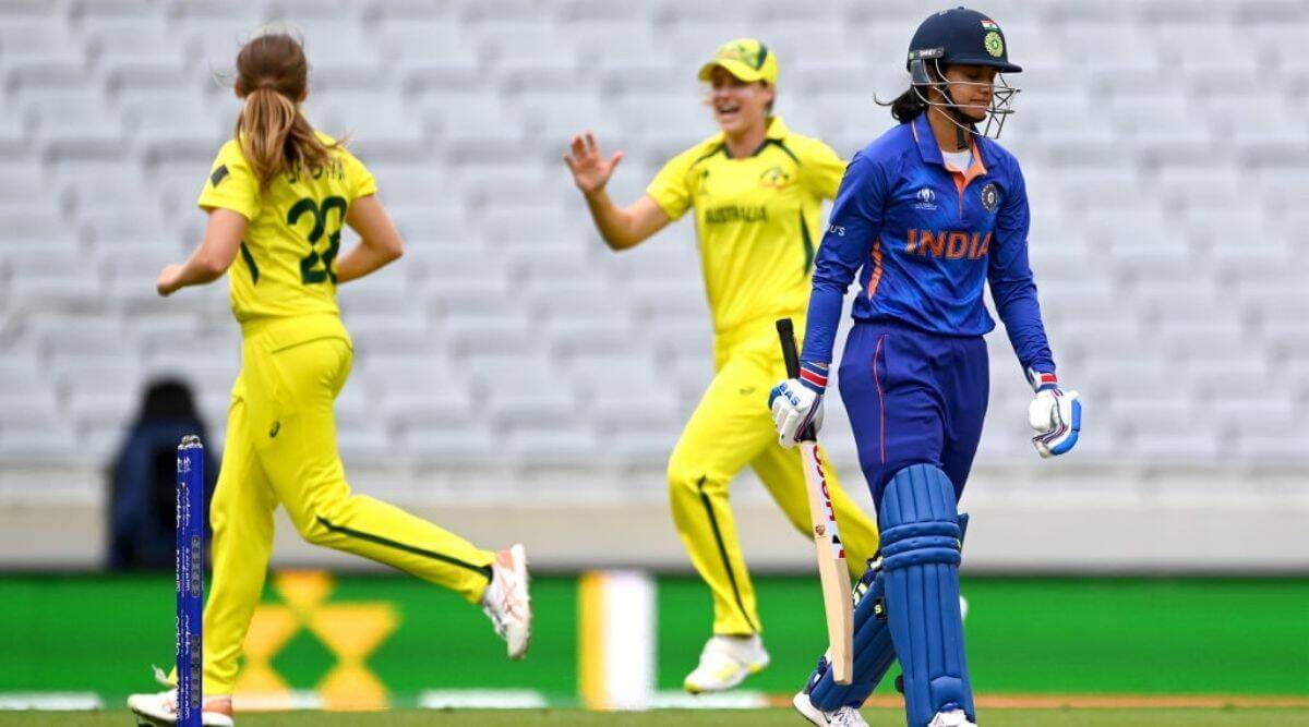 indwvsausw:australiadefeatindiaby5runstoenterfinalofwomenst20worldcup