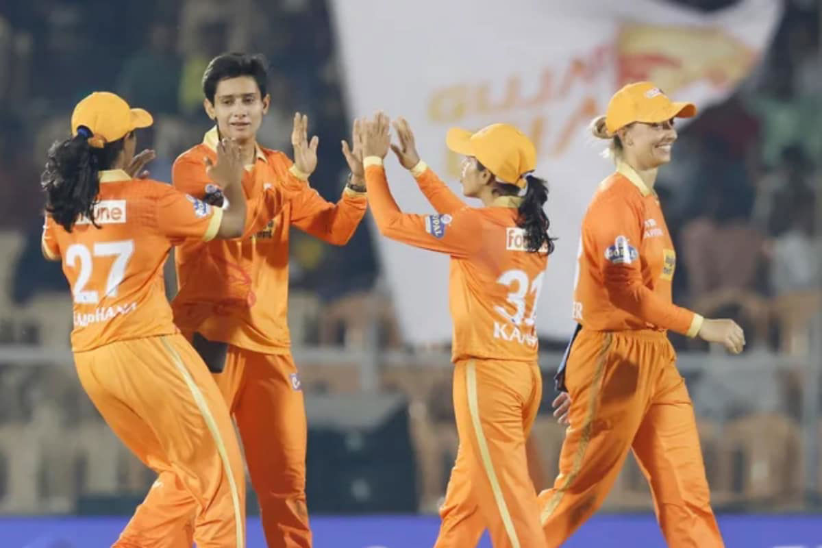 womenspremierleague:gujaratgiantsdefeatroyalchallengersbangaloreby11runs