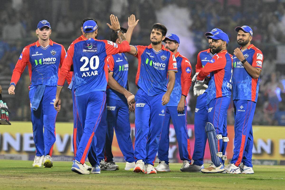 ipl2025:delhicapitalspulledoffathrillingwinviasuperoveragainstrajasthanroyals