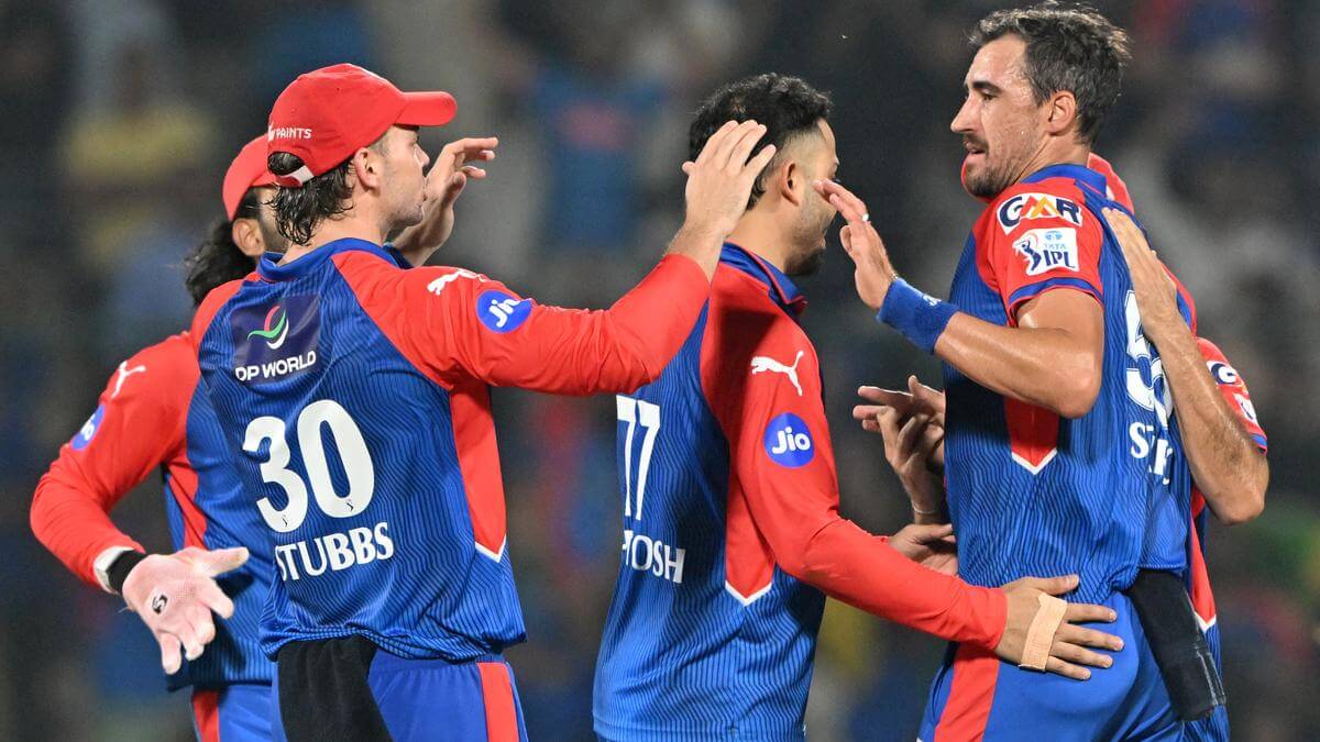 dcvsrr:delhicapitalsreclaimtopspotaftersuperoverthrillervsroyals