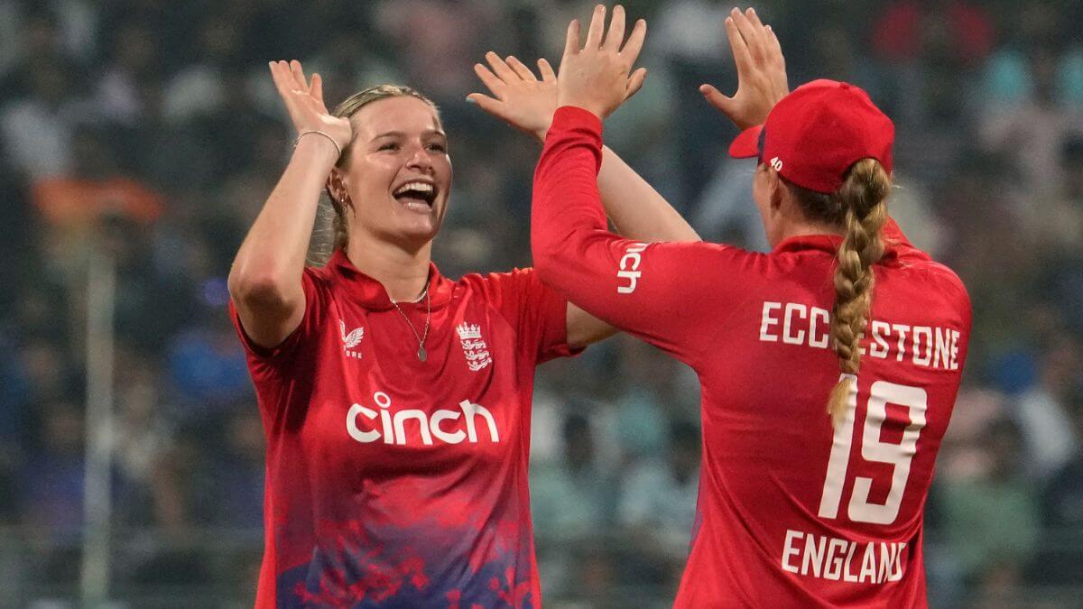 indwvsengw2ndt20i:englandwomensecuret20iserieswithdominantwinatwankhedestadium