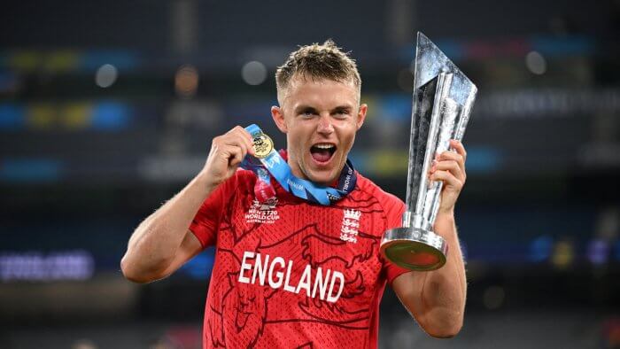 t20wc2022:england’ssamcurranwinsplayeroftournamentaward