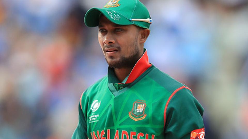 bangladeshibatsmanassaultsfansuspended