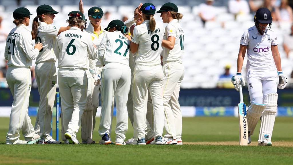 womensashestestmatch:australiadefeatsenglandby89runsattrentbridge