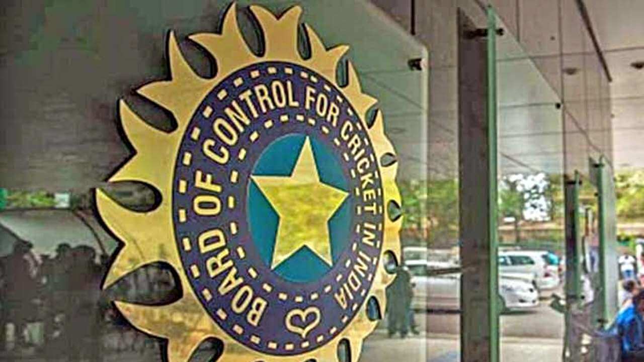 bcciannounces15membersquadforzimbabwetourviratkholiandklrahulmissingfromlist