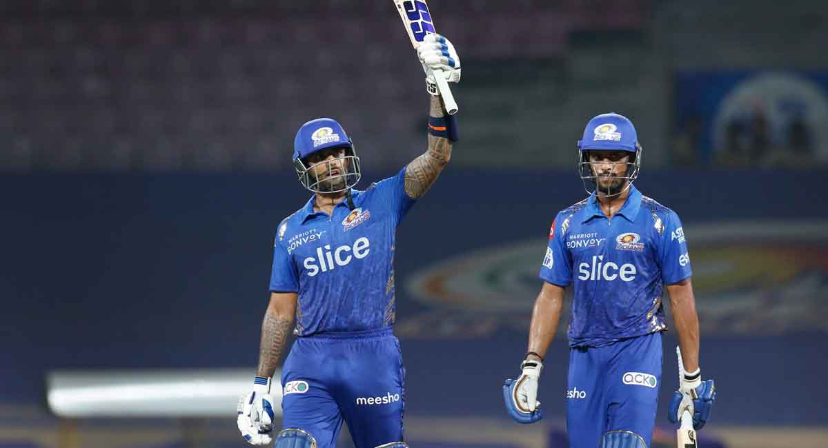 ipl2022:mumbaiindiansbeatrajasthanroyalsby5wicketsregisterfirstwinoftheseason