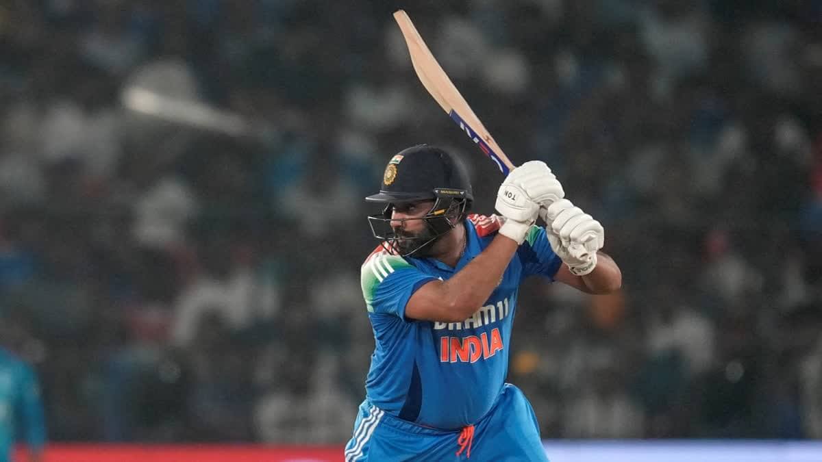 rohitsharmabreakssachintendulkarsfeatbecomessecondfastestto11000odiruns