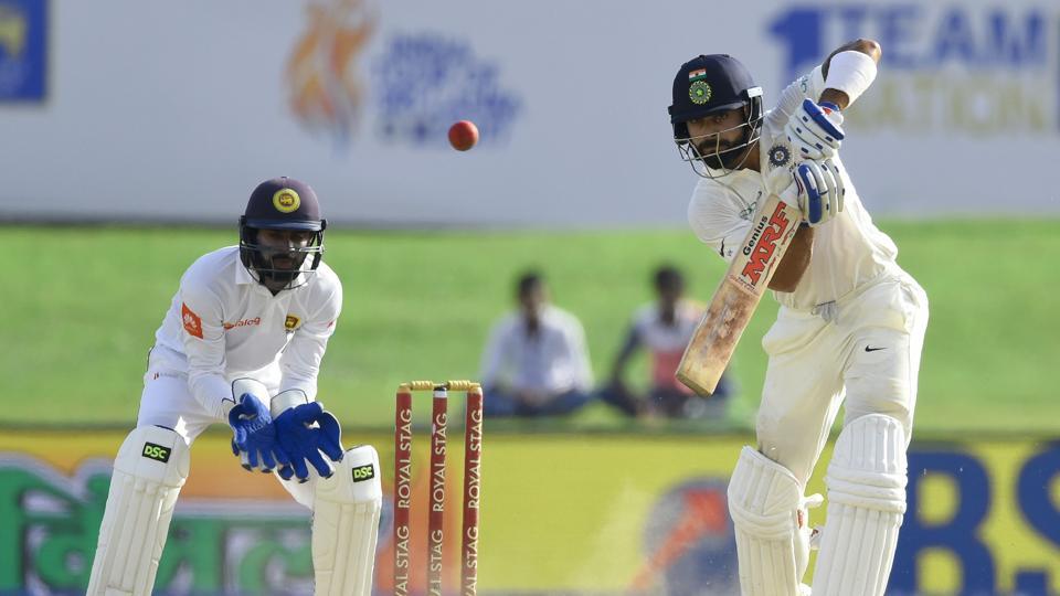 kohlicracksscintillatingcenturyasindiasetsrilanka550runtarget