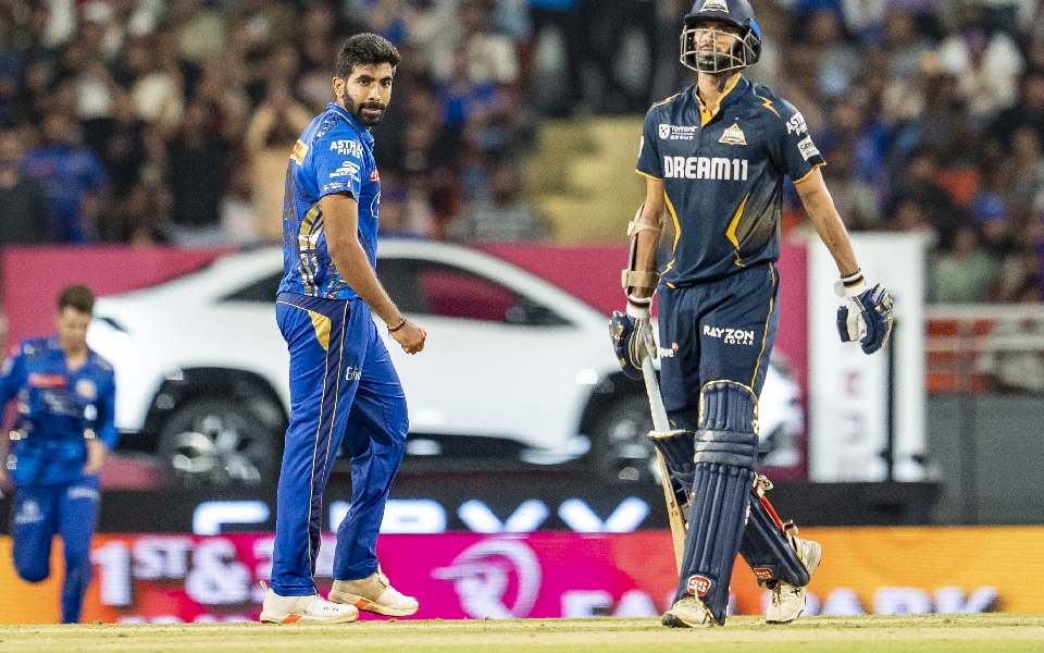 Mumbai beat Gujarat by 20 runs in IPL Eliminator