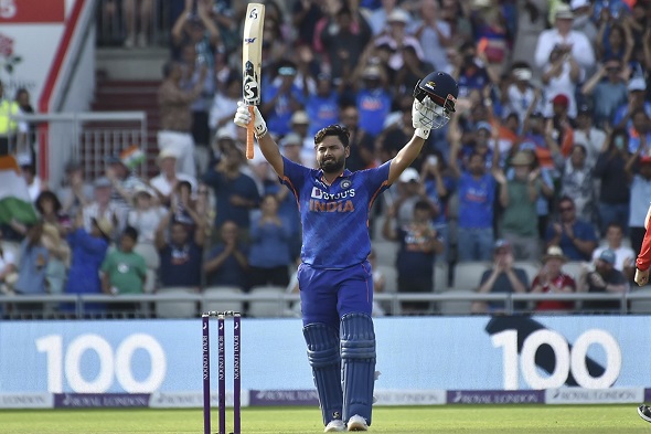 indvseng3rdodi:pant’smaidentonhardik’sallroundheroicshandindiaodiseries