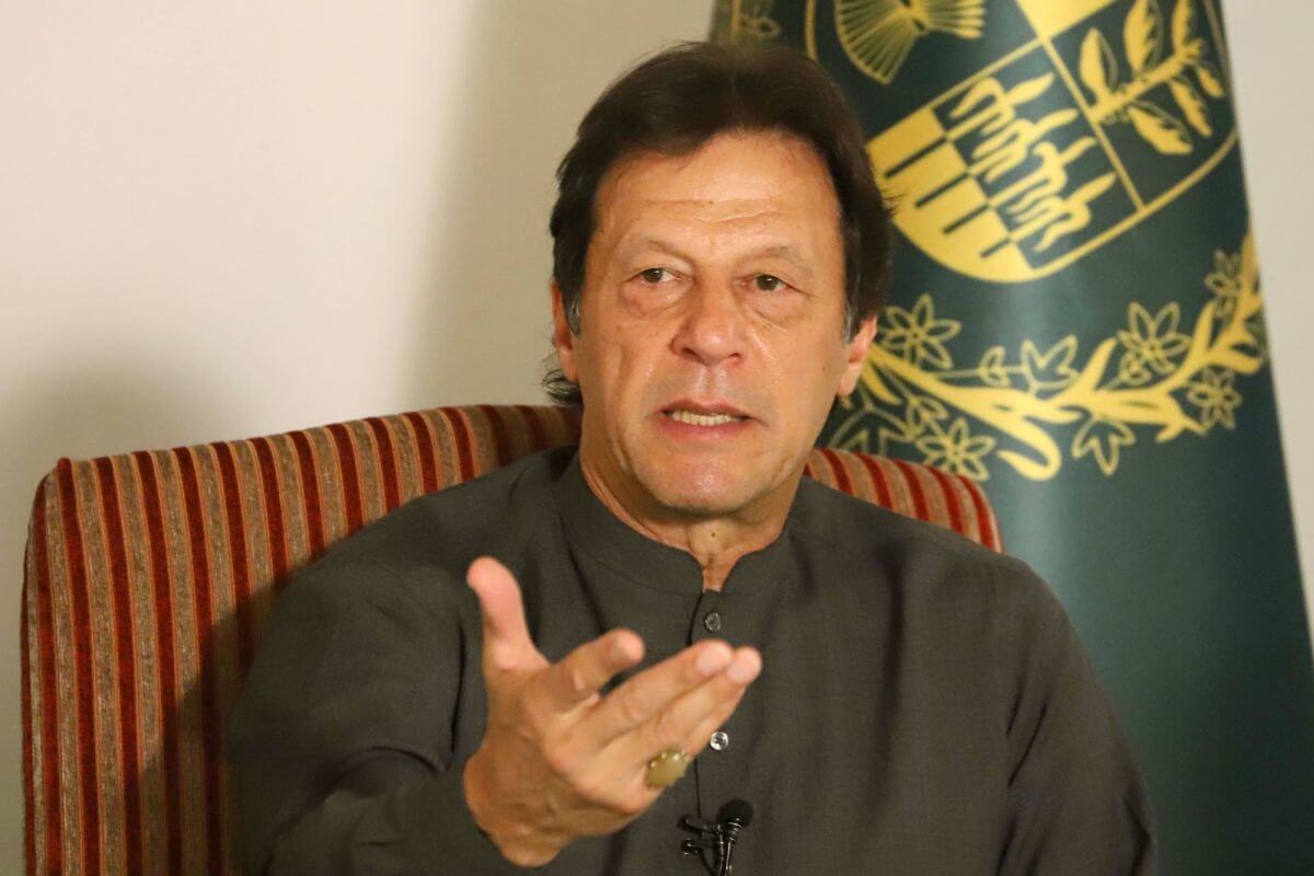 Wasim Akram, Waqar Younis, Shahid Afridi among others call for urgent care as Imran Khan