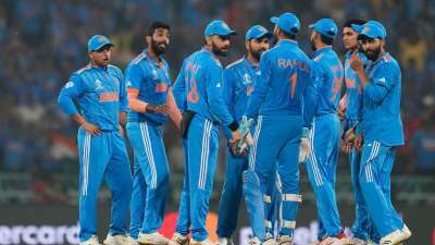 indvsslwc2023:indiabeatslby302runsstormintosemifinalsafterrecordbreakingvictory