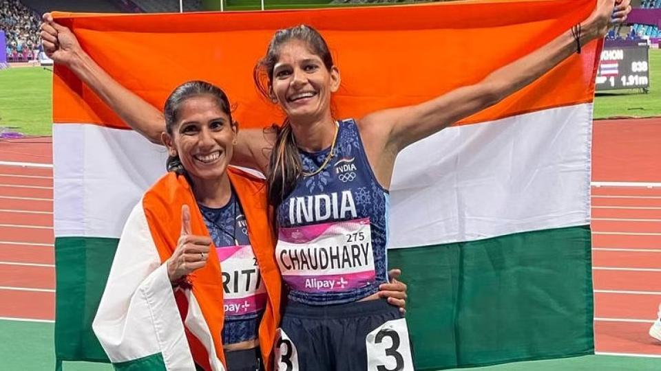asian-games-parul-and-priti-bag-silver-bronze-in-3000m-steeplechase