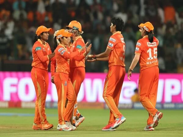 wpl:deolmeghnahelpgujaratgiantssealeliminatorberthwith5wicketwinoverdelhicapitals