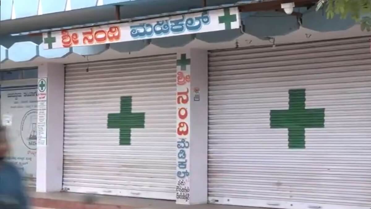 Telangana chemists join nationwide strike against online pharmacies