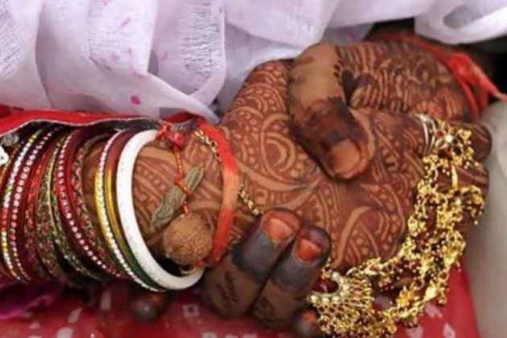 UP woman cop wanting to marry Muslim man, transferred