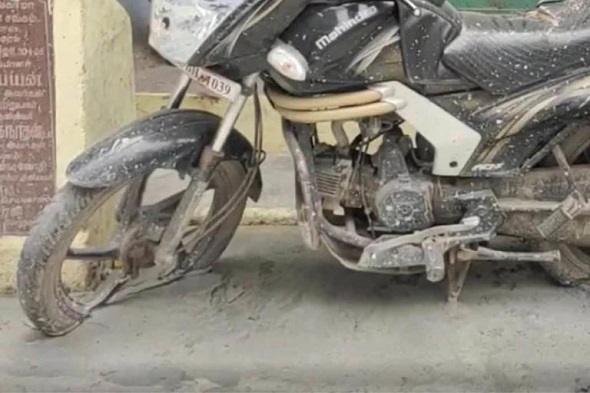 Tamil Nadu: Vellore Man Shocked as Cement Road Laid Along With His Parked Two-wheeler