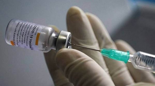 doctorsadviseteensundergoingcovidvaccinationtonottakeparacetamol