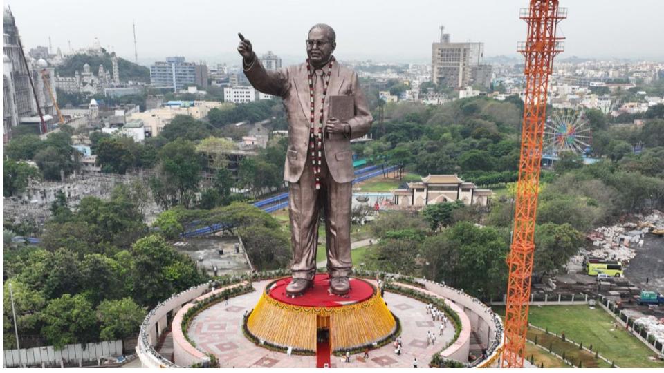Mild tension broke out at Tank Bund 