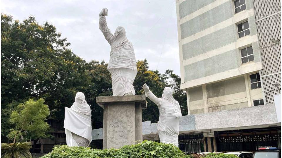 Three statues in GHMC head office removed
