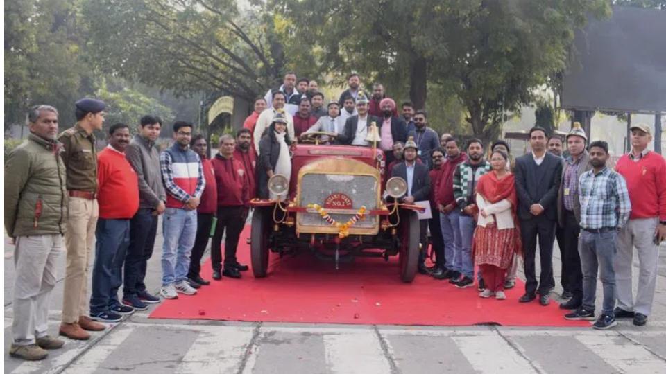 Hyderabad’s 111-year-old fire engine wins at vintage car rally in New Delhi