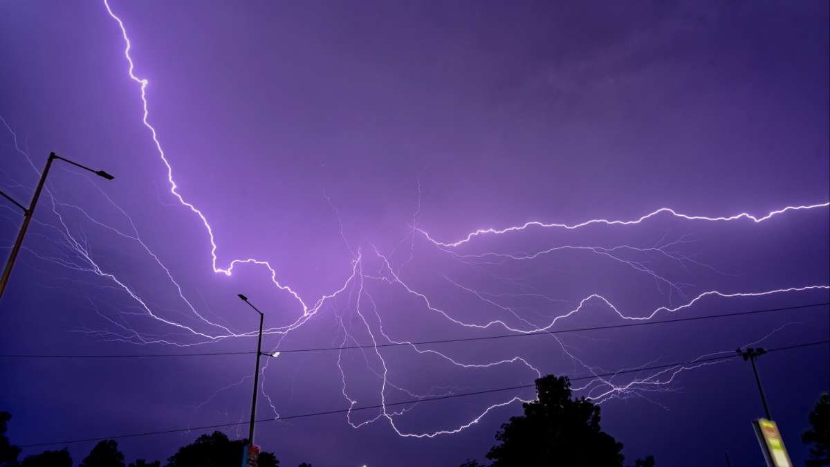 Lightning warning issued for Hyderabad amid thunderstorms