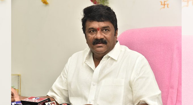 telanganagovernor’sremarkstobetakenupwithpresident:talasani