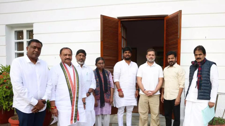 Rahul Gandhi Extends Congratulations to Naveen Yadav