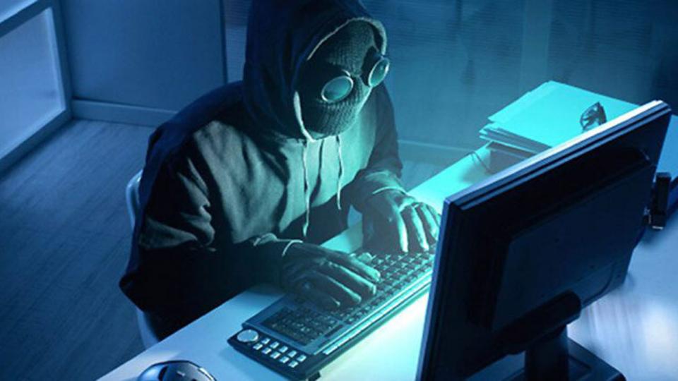 hyderabadtechiedupedofrs42lakhinsophisticatedcyberscam