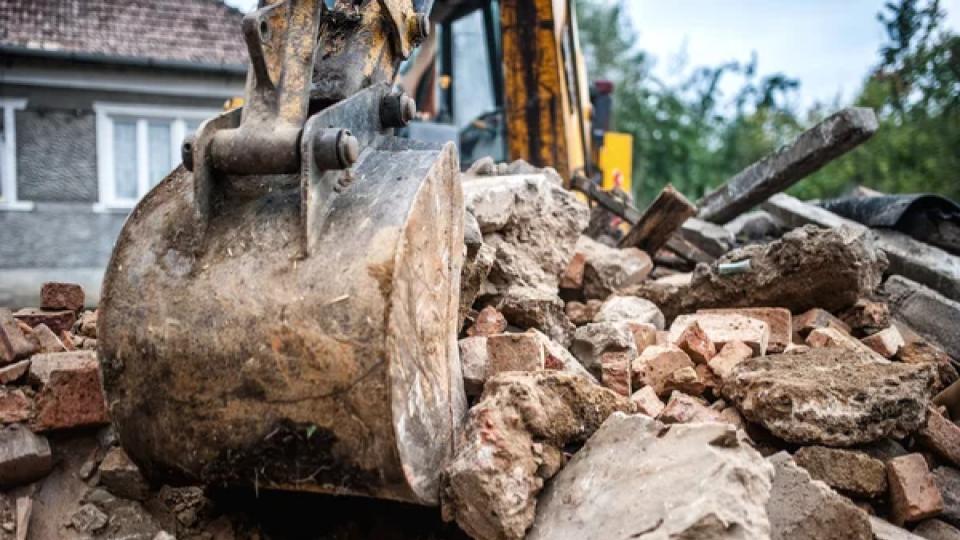 encroachmentsdemolishedongovernmentlandinshamshabad