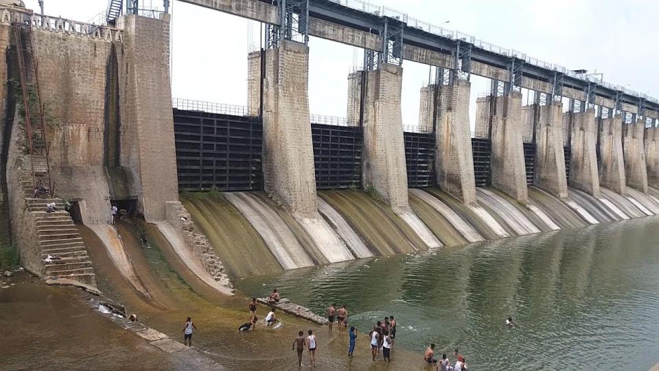 Manjeera Dam to Release Excess Water Amid Heavy Inflows