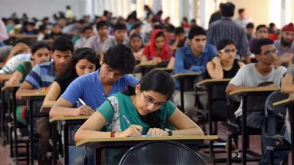 Nearly 63 percent students from Hyderabad pass Inter exams