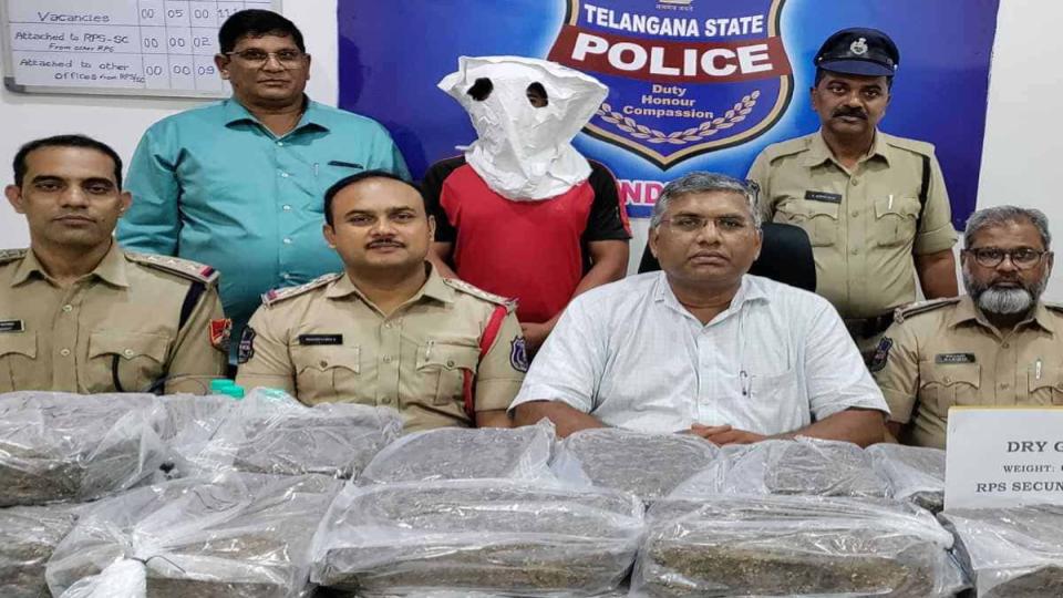 Police arrest man with 62 kg ganja at Secunderabad Railway Station 