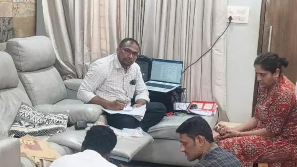 Rs 7 Lakh Cash Recovered from NIMS Barber during Searches 