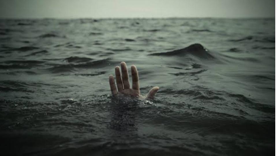 Two students of BC welfare hostel drowns in Jagtial Pond