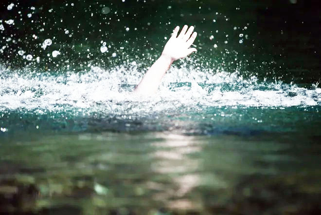 youthfeareddrownedinrivermanjeera