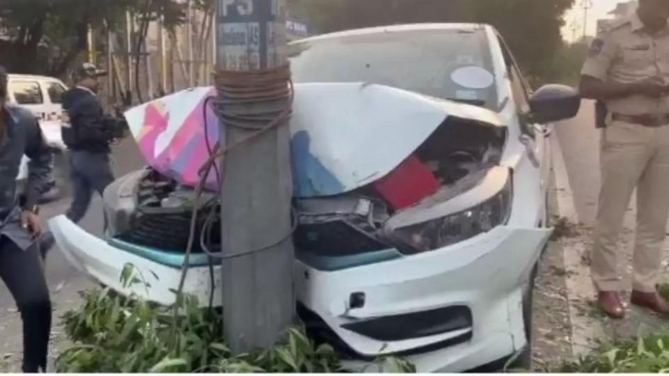 Luxury Car Hits Electric Pole And Flips In Filmnagar, Driver Surrenders