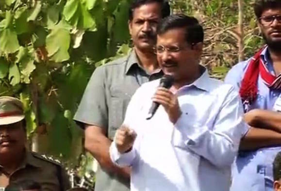 rohithvemulasuicide:kejrivaldemandedthedismissalofvicechancellor