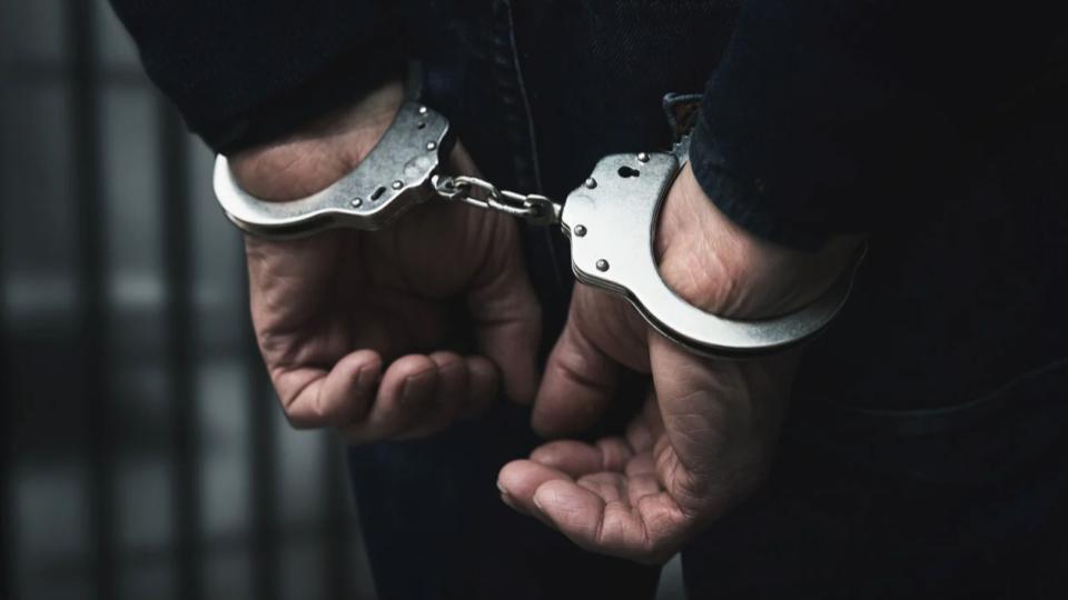 Police arrest two persons with 6.25 kg ganja in Secunderabad