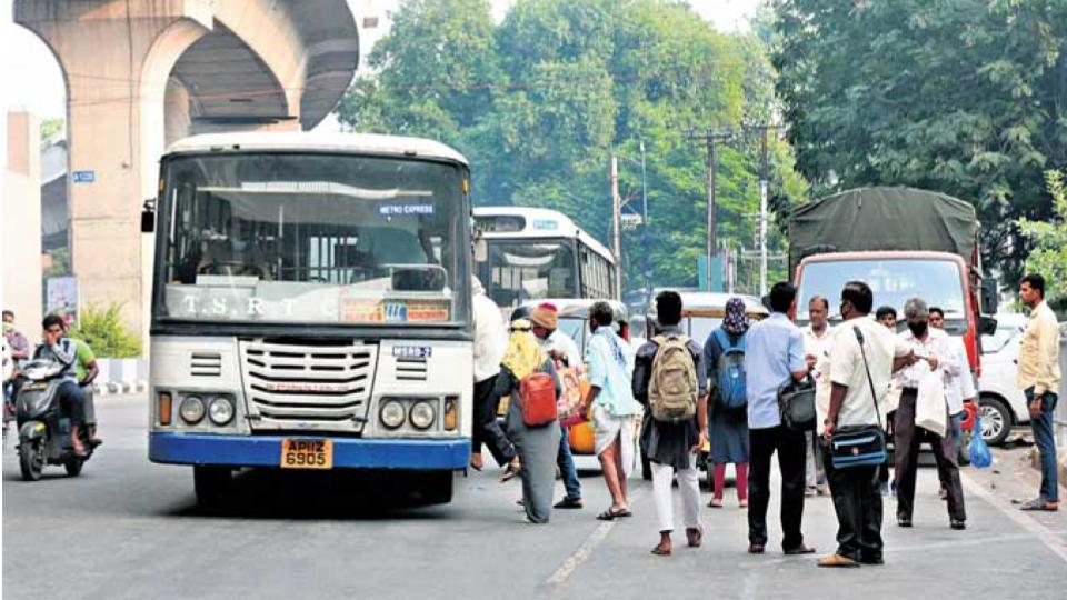 BC Bandh brings Telangana to a halt, bus services disrupted