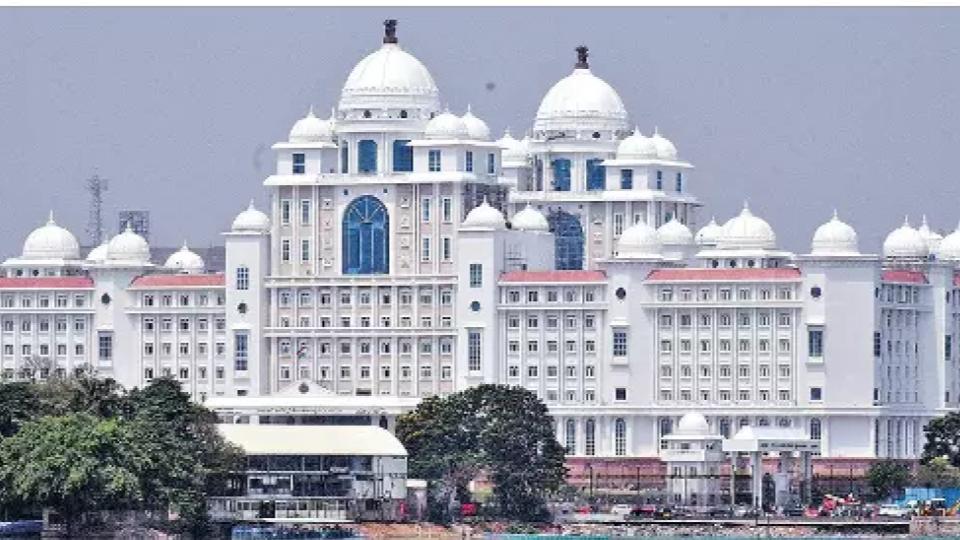 Private Colleges To Stage Protest Chalo Secretariat on Nov 11