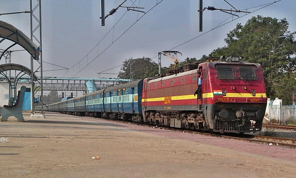 scrtoply36specialtrainstokochuveliandernakulam