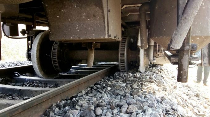 rayalseemaexpressderailsinnizamabaddistrict