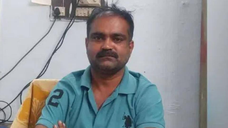 ACB nabs Bhadrachalam sub-registrar on corruption charges