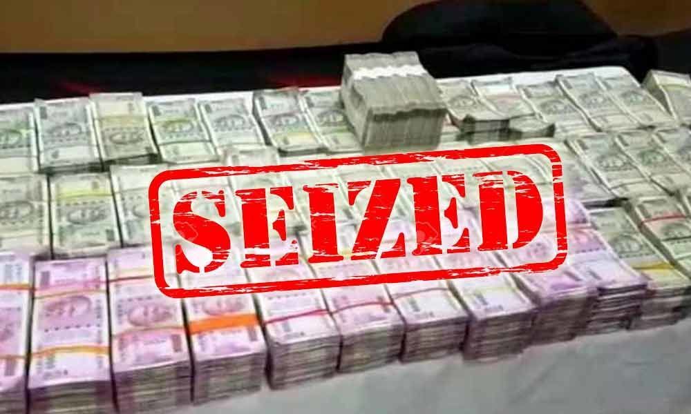 hyderabadpoliceseizers124croreunaccountedmoneyfrombusinessman