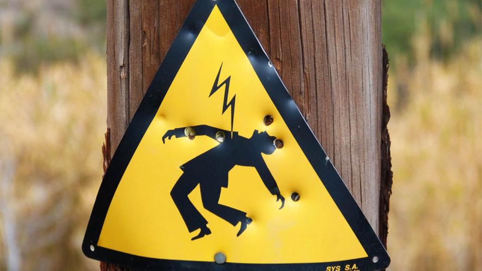 Farmer Dies After Coming Into Contact With Live Wire In Rangareddy