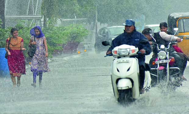 heavyrainfallpredictedinhyderabadformore48hours