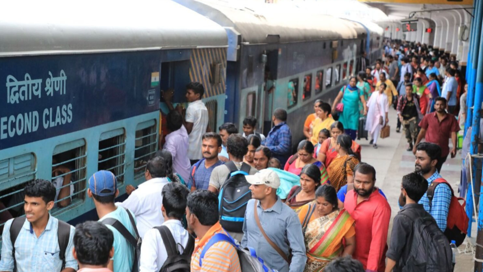 scrtorunthesespecialtrainstoclearsankrantirushfromjan18